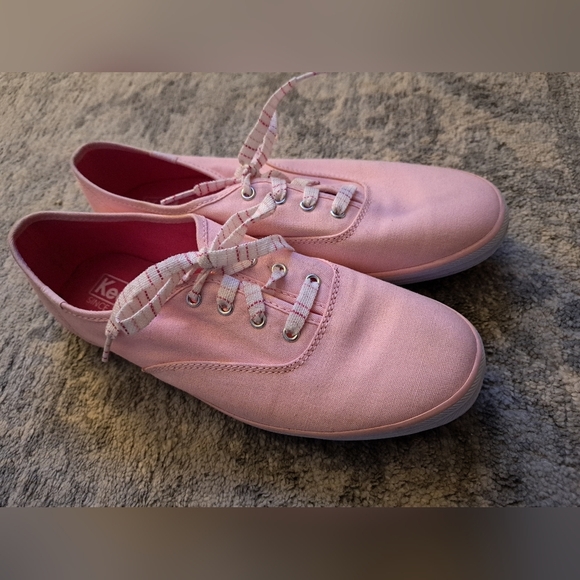 Keds Women's Size 8 Pink Canvas CHAMPION Softerra Sneakers - Picture 1 of 5